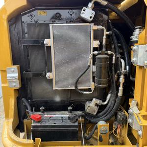 Mini-excavatrice d'occasion 2025 Cat305.5 305.5E 305.5E2 Caterpillar du Japon, équipement de construction 5,5t, composants essentiels : moteur, pompe - Product Image 6