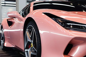 Film de protection automobile PET premium, haute brillance, autocollant pour carrosserie avec technologie de libération d'air, garantie de deux ans - Product Image 2