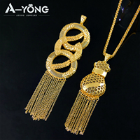 Pendentifs et Breloques de Mode Personnalisés en Or 18 carats avec Pompon Vintage Élégant du Moyen-Orient pour Femmes - Vente en Gros