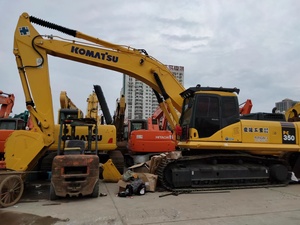 Excavatrice sur chenilles Komatsu PC350-7 d'occasion de 35 tonnes, hydraulique, pour travaux de terrassement, à vendre, Japon, modèles PC360, PC300 - Product Image 4