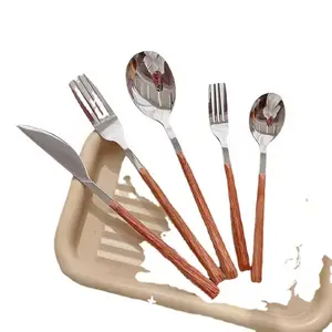 Colher de aço inoxidável conjunto de 5 peças garfo alça longa casa segurar delicado utensílios de mesa comida ocidental bife faca garfo colher