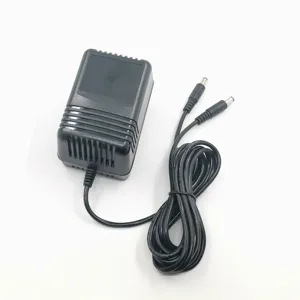 Adaptador AC duplo isolado com tensão de entrada 230V e carga de saída 12V 2000mA e marcas CE/GS