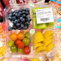Boîte alimentaire carrée jetable à quatre compartiments en plastique de qualité alimentaire avec couvercle anti-buée pour fruits coupés, emballage frais et plateau à salade