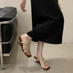 Sandales mules à bout carré ouvert pour femme, à brides croisées torsadées, talon géométrique unique, à enfiler, pour l'été - Product Image 3