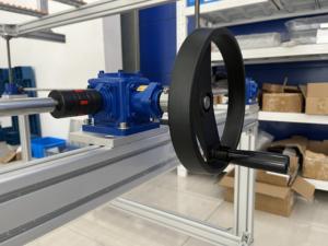 Professioneller Solarpanel-Biege- und Torsionsprüfer Programmierbare Rotations-Biegeprüfmaschine - Product Image 4