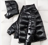 Manteau d'hiver de luxe pour homme en gros, veste à capuche personnalisée rembourrée de duvet de canard, fermeture éclair, épaisse et brillante, coupe classique pour l'extérieur