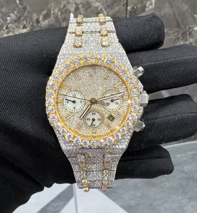 <span class=keywords><strong>Orologio</strong></span> da Polso Hip Hop Bling Diamantato da <span class=keywords><strong>Uomo</strong></span> 2026, Lusso <span class=keywords><strong>Argento</strong></span> Iced Out, al Quarzo, Impermeabile, alla Moda - Offerta Calda - Product Image 1