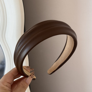Serre-tête large en cuir PU couleur unie, style minimaliste et irrégulier, pour femme - Product Image 5