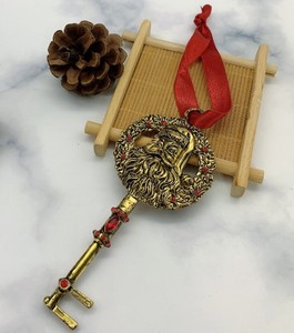 <strong>Santa</strong> <strong>Key</strong> Big Hanging Ornaments Christmas,2021 Metal square Oversized China Gold Christmas Ornaments for Decoration Bulk Display - Product Image 3