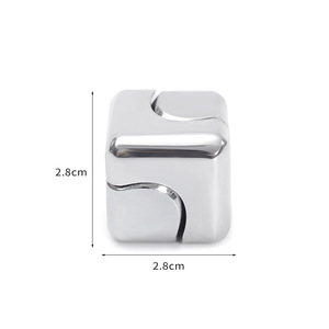 Chất lượng cao bán chạy nhất đồ chơi giảm căng thẳng Fidget Cubes để giảm căng thẳng và thư giãn - Product Image 2