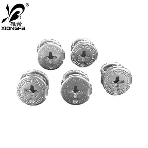 Connecteur trois-en-un en acier laminé à froid électroplaqué pour accessoires de placard et armoire, modèle 16 plaques, pour l'ameublement masculin - Product Image 3