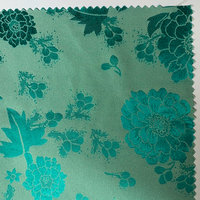 Polyester tissé grand motif floral brillant luxe drapé Jacquard Satin matériel pour Abaya, caftan, robe de femme