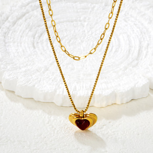 Collar de doble cadena con forma de corazón, colgante de piedra roja, negra y dorada, para uso diario, regalo, joyería - Product Image 3