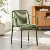 Chaise de salle à manger en plastique épaissi avec lattes verticales creuses, fauteuil de loisirs simple pour la maison et le patio avec dossier