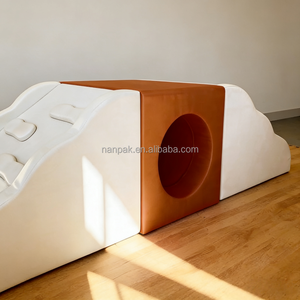 Structure <span class=keywords><strong>de</strong></span> jeu en mousse 3-en-1 pour intérieur/extérieur, arche <span class=keywords><strong>de</strong></span> jeu souple pour enfants avec bord ondulé et <span class=keywords><strong>tunnel</strong></span>, idéale pour la location événementielle et les playcafé - Product Image 2