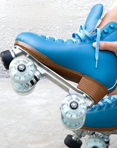 Rouleau clignotant lumineux veilleuse Style 4 roues châssis professionnel en alliage d'aluminium <span class=keywords><strong>Quad</strong></span> patin à roulettes pour femme et - Product Image 2
