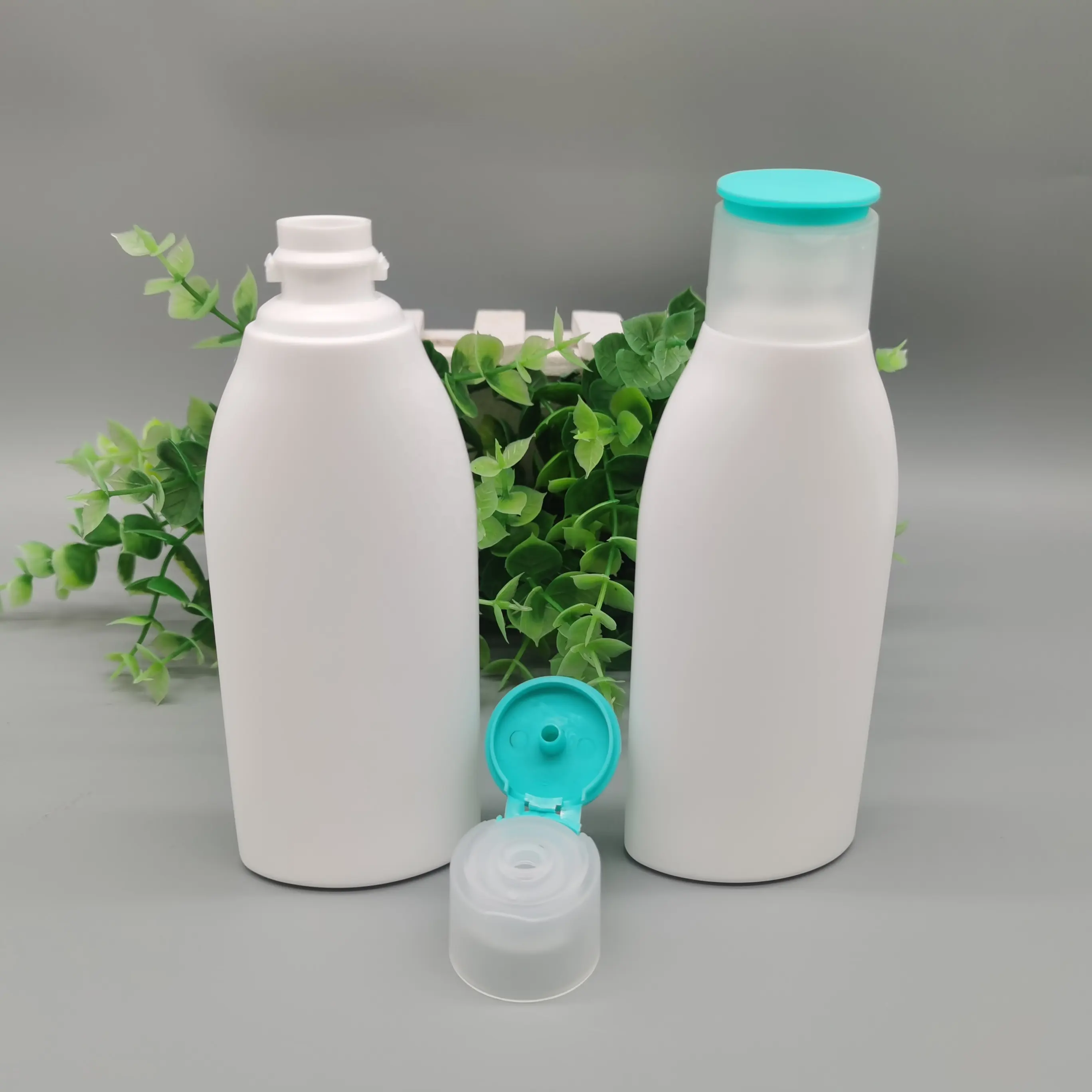 Chai Đựng Mỹ Phẩm Nhựa PE PP HDPE Nhỏ Chất Lượng Cao 100 Ml