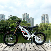 SURRON 2026 Nouvelle Moto Tout-Terrain Électrique Blanche Light Bee X Sur Ron 10000W 72V 35Ah pour Adultes avec Vitesse Maximale de 80 km/h et Couple de 250 N.m