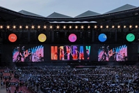 Fabrika Toptan Fiyatı P3.91 Açık Hava Kiralık Mobil Led Tam Video Panel Ekranı Konser İçin Video Sahne LED Ekranı
