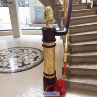 Colonne d'escalier en laiton de luxe au design européen traditionnel, montée au sol, pour villa, balustrades décoratives intérieures, garde-corps