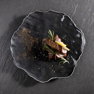 Platos de presentación de comida más vendidos, platos negros brillantes, plato de cena de cupé Irregular creativo de porcelana para buenos <span class=keywords><strong>restaurantes</strong></span> - Product Image 3