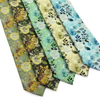 Corbata de Algodón Color Verde Salvia con Diseño de Rosa en Acuarela, Corbata Personalizada con Logotipo para Hombre