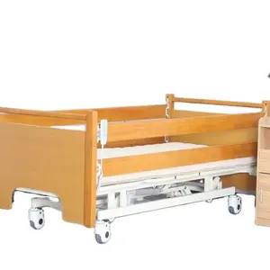 Электрическая деревянная кровать для пациента с регулируемой высотой, медицинская кровать с колесами, кровать для ухода за пожилыми людьми