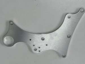 Mini usinage CNC de haute précision d'accessoires en métal/plastique petites pièces en acier inoxydable personnalisées pour les applications automobiles - Product Image 4