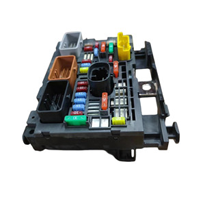 Caja de fusibles de motor de coche R02 BSM = <span class=keywords><strong>R19</strong></span> = R18 para Peugeot Citroen OE 9807028580 9809742780 9675879380 12 pieza de coche Citroen C4 Peugeot 407 - Product Image 5