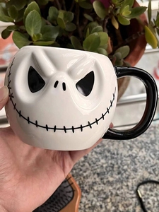 La <span class=keywords><strong>pesadilla</strong></span> <span class=keywords><strong>antes</strong></span> <span class=keywords><strong>de</strong></span> <span class=keywords><strong>Navidad</strong></span> Jack Skellington <span class=keywords><strong>Taza</strong></span> <span class=keywords><strong>de</strong></span> cerámica esculpida - Product Image 5