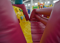 Château gonflable rouge bon marché populaire de parcours d'obstacles avec des jeux de parcours d'obstacles de glissière pour le divertissement