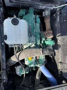 Pelleteuse sur chenilles VOLVO EC240 d'occasion Engins de terrassement - Product Image 3