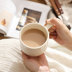 แก้วเซรามิกสีครีมขาวแบบซ้อนได้ ขายดี สำหรับกาแฟสไตล์มินิมอล เหมาะสำหรับร้านกาแฟ - Product Image 5