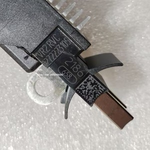 Regulador de Voltaje Original para <span class=keywords><strong>Opel</strong></span> <span class=keywords><strong>Astra</strong></span> K B16 12V, Piezas de <span class=keywords><strong>Alternador</strong></span> para Automóvil, Regulador de Voltaje 0272223105 0272223102 0126312002 para BOSCH - Product Image 2