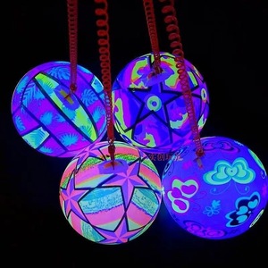 <span class=keywords><strong>Ballon</strong></span> lumineux gonflable en PVC pour la plage, promotion en gros, <span class=keywords><strong>ballon</strong></span> de basket néon clignotant - Product Image 4