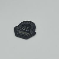 Étiquettes de vêtements et sacs personnalisés en métal gaufré 3D, découpés au laser, impression numérique, écologiques, vente chaude, usine OEM ODM