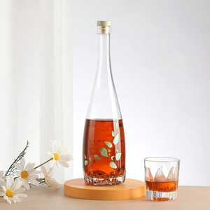 Sáng Tạo Thiết Kế Ngang 500Ml 650Ml Rượu Vang Thủy Tinh Chai Nước Nữ Thần Cánh Hoa Sơn Xuất hiện Cao Cho Brandy Nước Hoa Tequila - Product Image 4