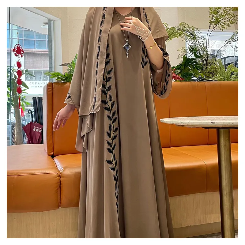 Middle East Modest Muslim Fashion Satin Islamic Clothing Casual Muslimah Dress Jubah Muslim Women Dubai Abaya