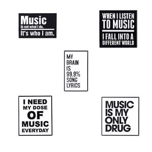 เข็มกลัดเคลือบลายเพลง ฉันก็มีแค่เพลงเท่านั้นที่เป็นยาของฉัน เข็มกลัดสำหรับคนรักดนตรี พร้อมส่ง - Product Image 5