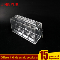 Boîte de présentation pour 4 montres en acrylique transparent avec support verrouillable, support pour montres écologique et recyclable en Perspex