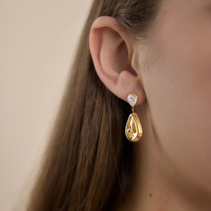 Boucles d'oreilles pendantes en zircon plaqué or, forme poire, bijoux classiques pour femmes, boucles d'oreilles en forme de goutte d'eau - Product Image 1