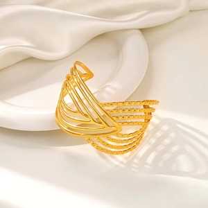 Wholesale New 18K Gold Plated <strong>Stainless</strong> <strong>Steel</strong> Exaggerated Geometric Style <strong>Bracelets</strong> - Stylish Jewelry for <strong>Woman</strong> - Product Image 2