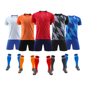 Conjunto de Camiseta de Fútbol de Poliéster para Hombre, Precio al por Mayor, Temporada 25/26, Entrega Rápida, Diseño Original, Conjunto de Camiseta de Fútbol para Adultos - Product Image 1