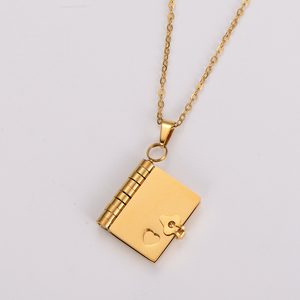 Ciondolo con ciondolo in acciaio inossidabile con ciondolo a libro con ciondolo a forma <span class=keywords><strong>di</strong></span> ragazza <span class=keywords><strong>di</strong></span> moda inciso su misura - Product Image 2