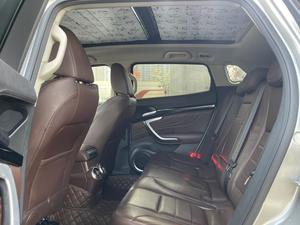 <span class=keywords><strong>Wey</strong></span> <span class=keywords><strong>VV7</strong></span> 2017 2.0T, SUV Automático de Lujo con Asientos de Cuero, R21, con Cámara Trasera - Product Image 6