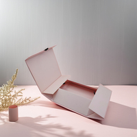 Boîte rigide pliable magnétique de luxe pour l'expédition à plat, emballage pour vêtements et chaussettes, matériaux recyclés, couleur personnalisable, carton