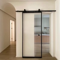 Kit de quincaillerie pour porte coulissante de grange en bois noir mat, finition côté marron, pour design intérieur de maison moderne