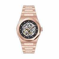 Montres dorées automatiques mécaniques squelette givré de qualité supérieure pour hommes