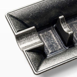 Luxe op maat gemaakte metalen asbakken, gepersonaliseerde sigarenasbak voor thuis, kantoor en hoteldecoratie - Product Image 5