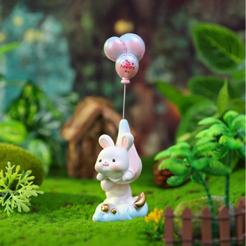 รูปแกะสลัก D